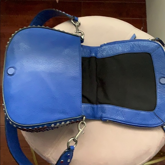 Bags - Picture 4 of 5